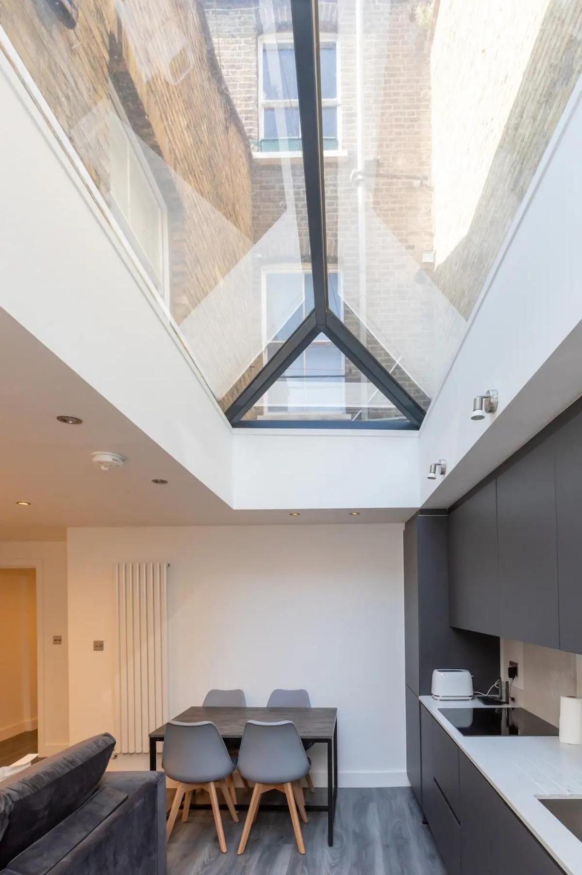 Apartmán Stylish 2-Bed Flat In The Heart Of West Hampstead Londýn Exteriér fotografie